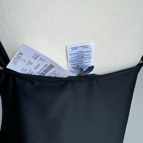 🏷️J. Crew Factory NWT Black  Scalloped one-piece swimsuit SZ XL - Picture 5 of 7